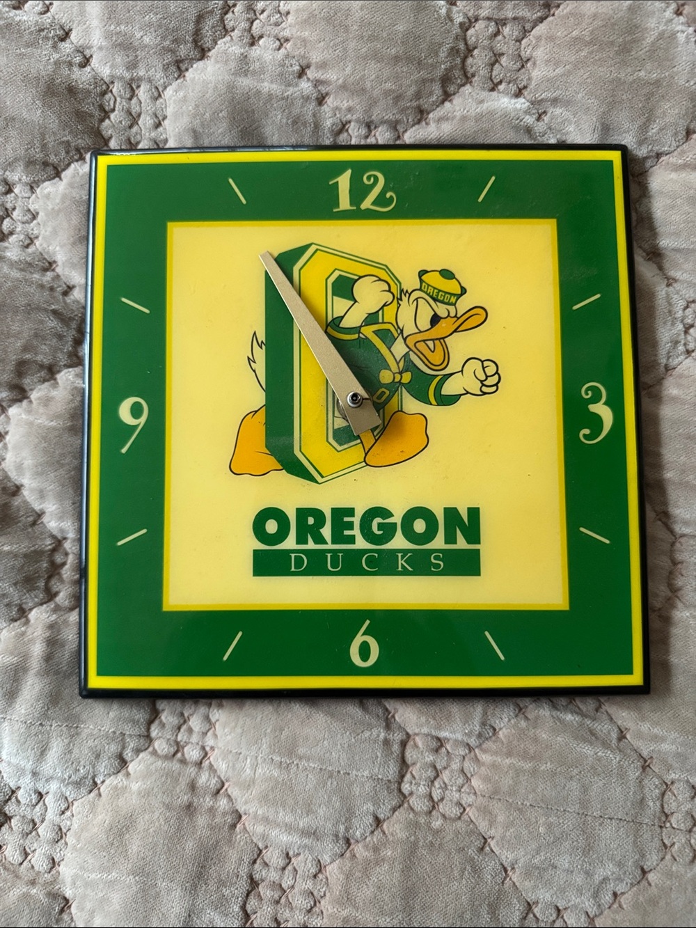Porcelain Vintage Wall Clock - Oregon Ducks Green and Yellow